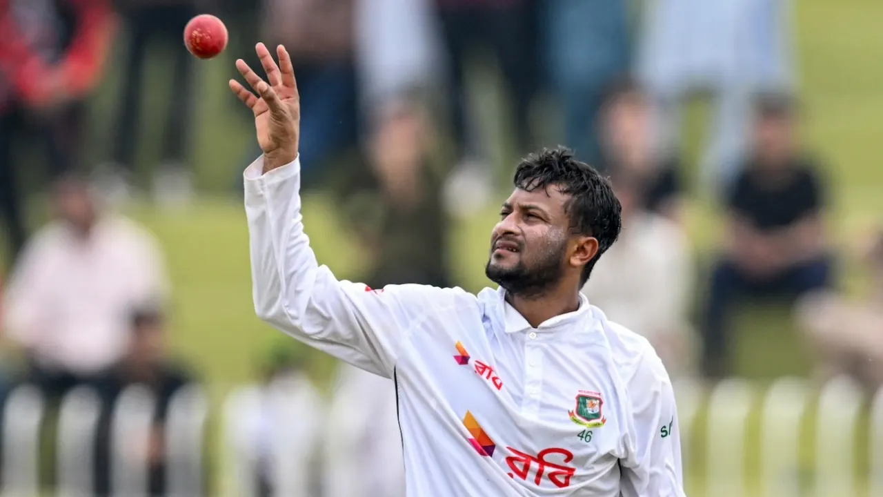 Read more about the article According to an Official, Shakib Would Have Security Upon his Return from Dhaka